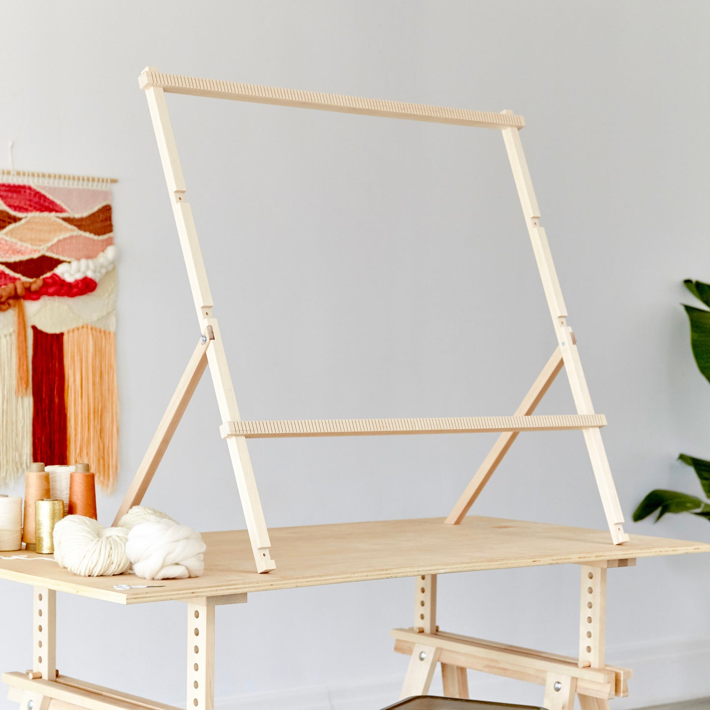 Byron: 40" Adjustable Weaving Loom