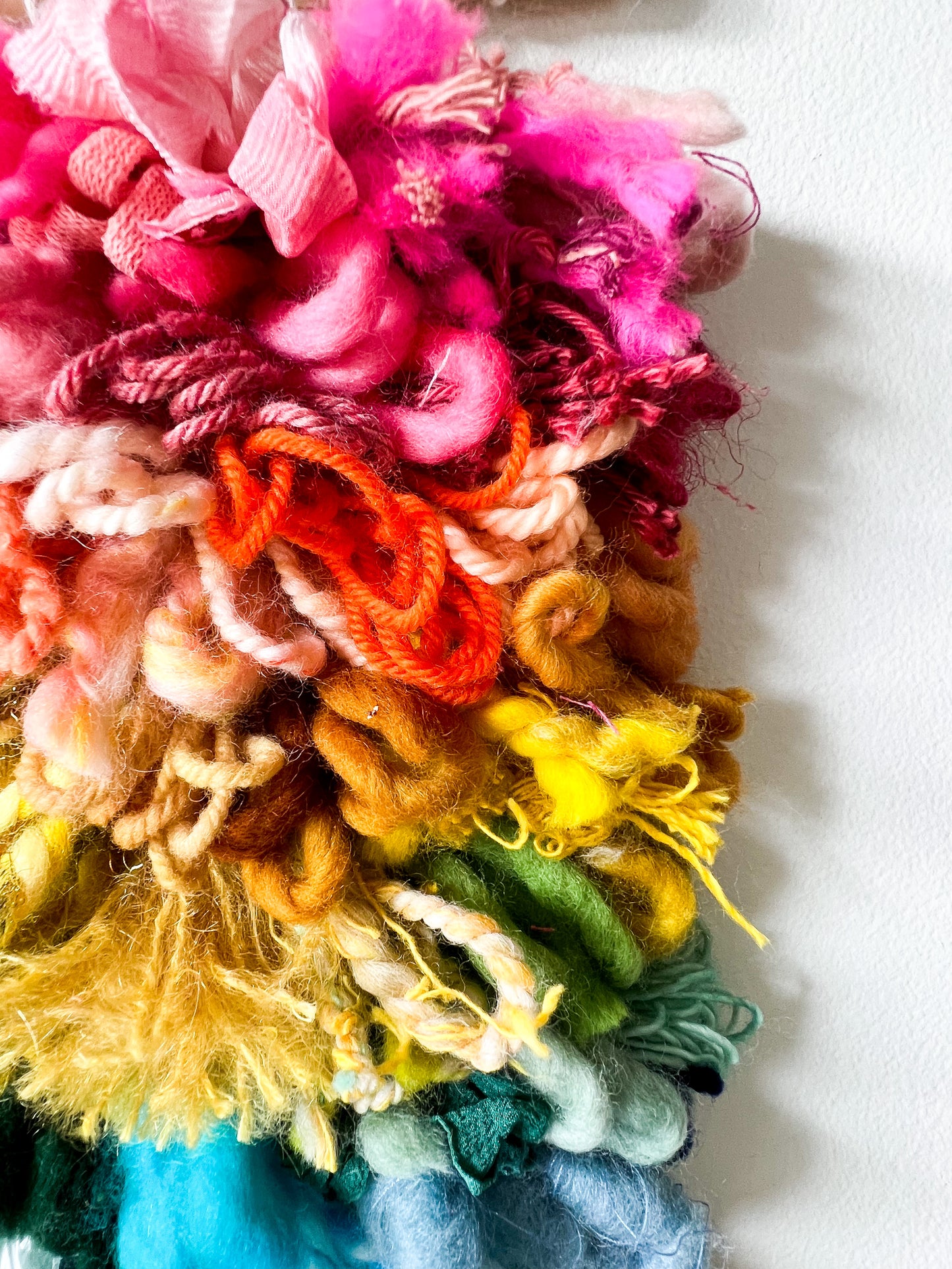 Shaggy Weave Rainbow