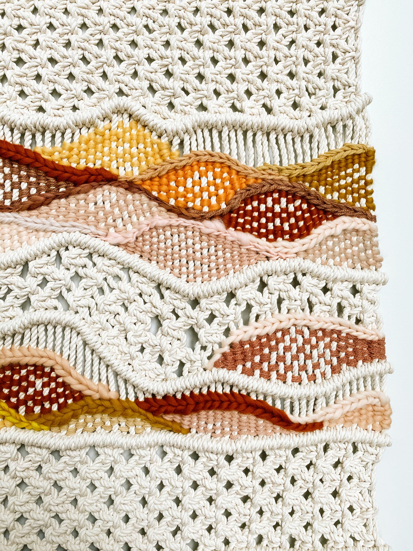 Shanti / Macraweave