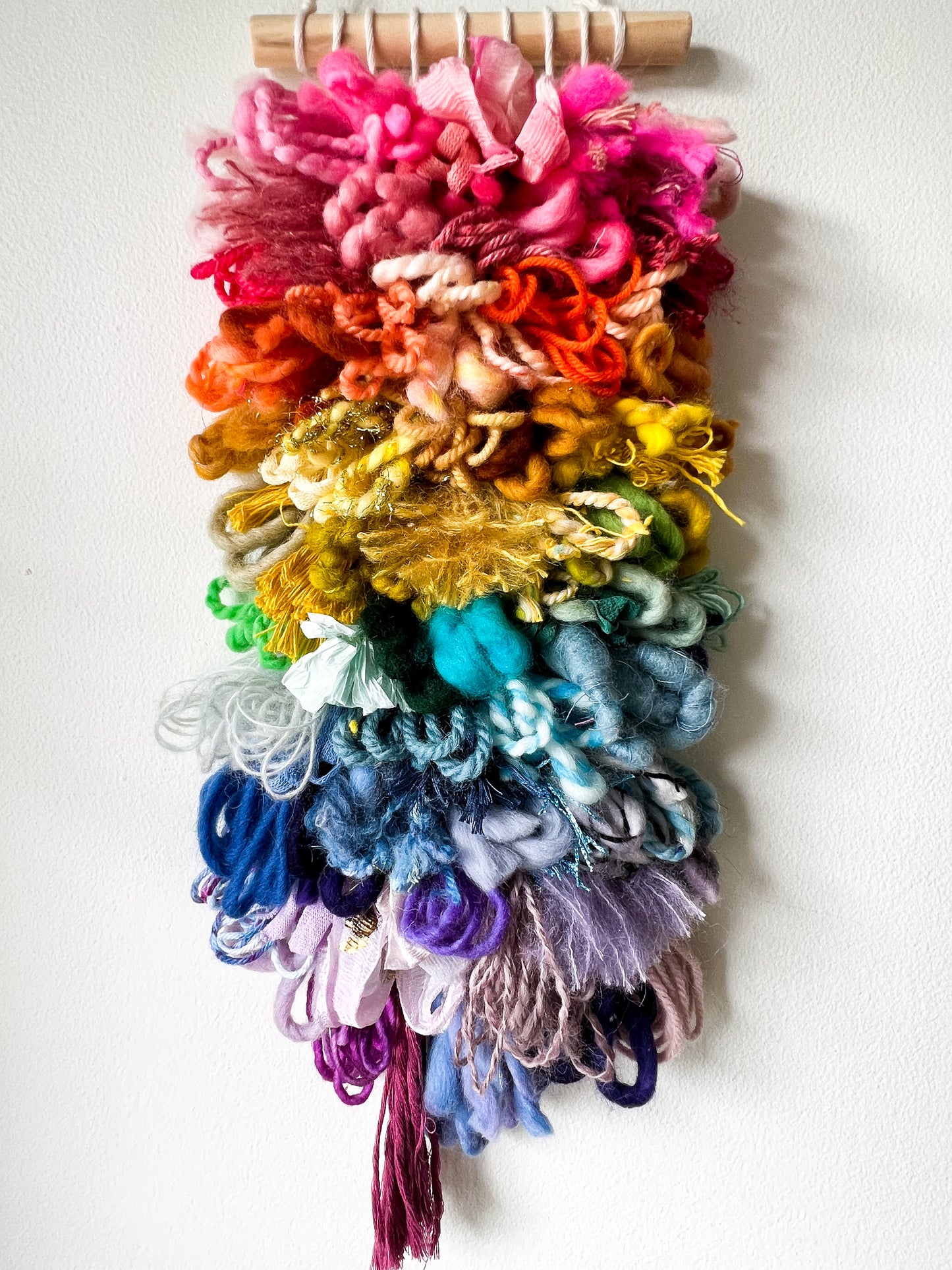 Shaggy Weave Rainbow