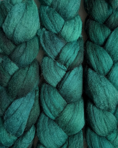 Hand Dyed Roving