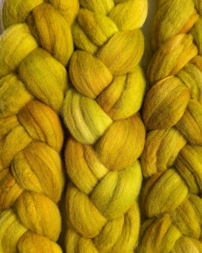 Hand Dyed Roving
