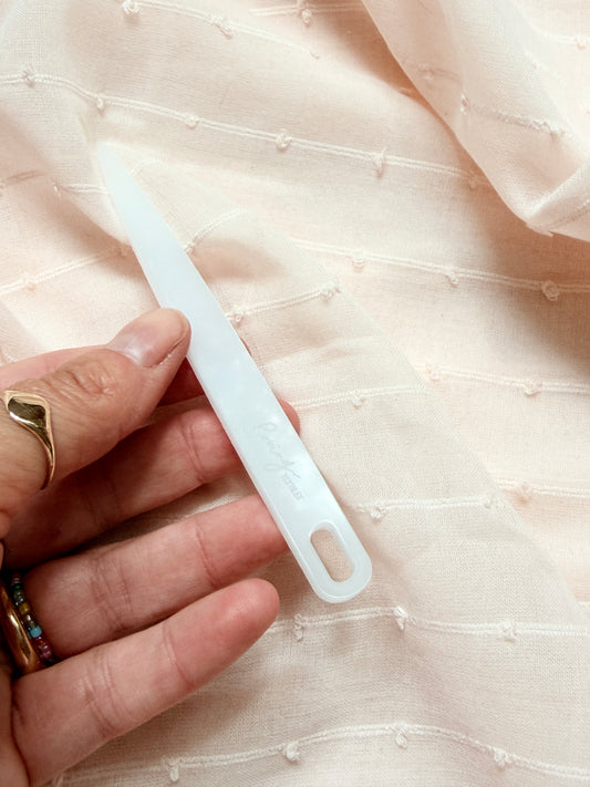 Acrylic Weaving Needle